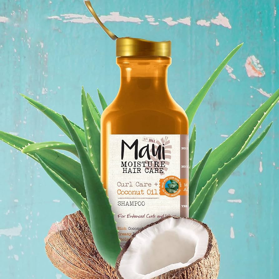 شامپو مائویی مدل coconut oil مناسب موهای فر